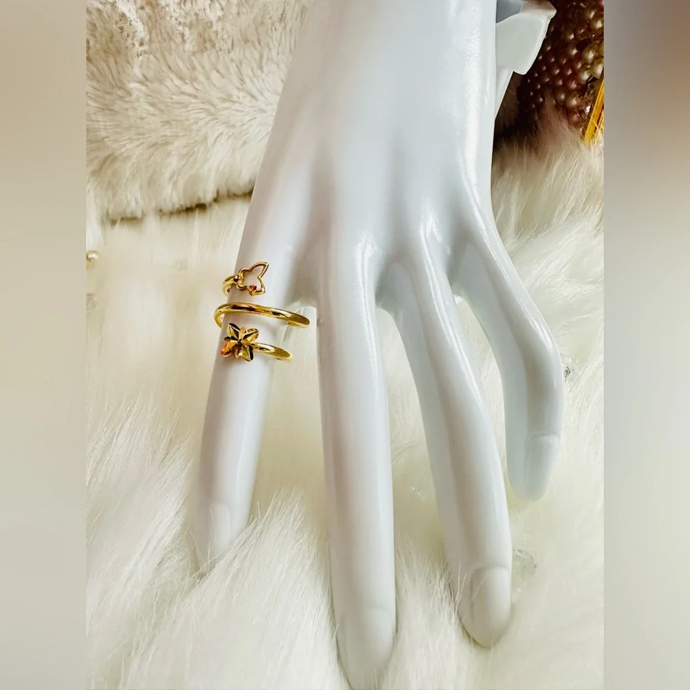 Spiral Ring with Butterfly  💛 Real 18 Karat Solid Gold Jewelry 💛 - Picture 4 of 10